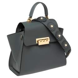 مملوكة مسبقًا حقيبة زاك بوزن ايرثا جلد أزرق داكن حمالة مزخرفة يد علوية 