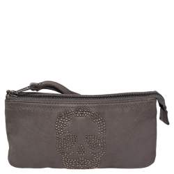 Pre Owned Zadig and Voltaire Grey Leather Skull Studded Wristlet Pouch