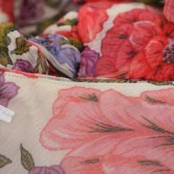 مملوكة مسبقًا فستان زيمرمان حرير مورّد طباعة زهرية متعددة الألوان بتفاصيل متموجة مقاس متوسط (ميديوم)