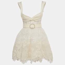 Pre Owned فسطان زيمرمان أبيض كتان مطرز عالي المد مع تفاصيل صغيرة - إكس تقديرات