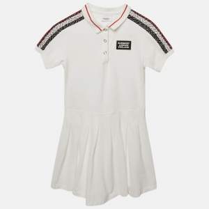 مملوكة مسبقًا Burberry White Cotton Knit Logo Detail Pleated Dress 10 Years