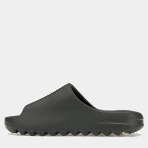 Adidas Dark Onyx Yeezy Slides Size EU 42