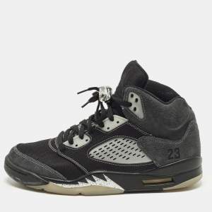مملوكة مسبقًا Air Jordans Jordan 5 Retro Anthracite Size 45 Black/Grey Mesh and Suede High Top Sneakers
