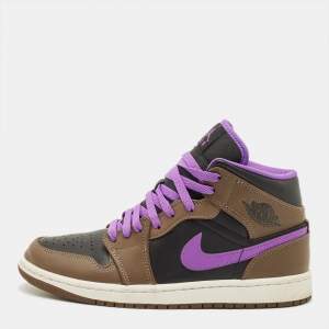 مملوكة مسبقًا حذاء رياضي اير جوردان جوردان 1 متعدد الألوان جلد موكا عالي الرقبة مقاس 42