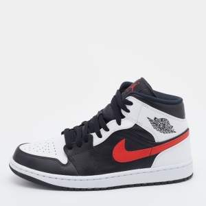 Air Jordan Black/White Leather Jordan 1 Retro High Top Sneakers Size 43