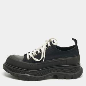 Pre Owned Alexander McQueen Black Canvas And Rubber Tread Slick Low Top Sneakers Size 40