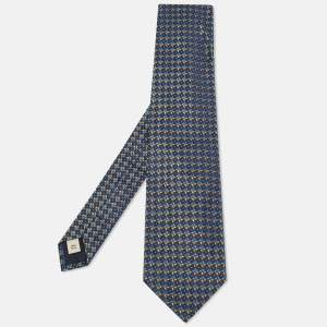 Burberry Navy Blue Geometric Pattern Silk Traditional Tie
