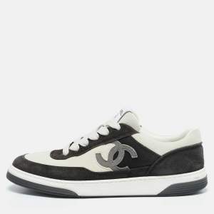 Chanel Black/Off White Suede Interlocking CC Logo Low Top Sneakers Size 39