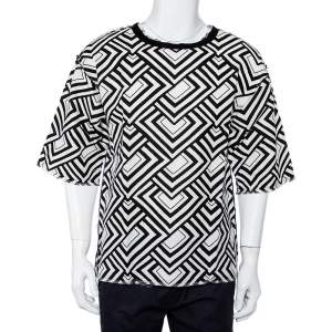 مملوكة مسبقًا تي شيرت دولتشي أند غابانا واسع كتان وقطن طباعة هندسية مونوكروم مقاس صغير
