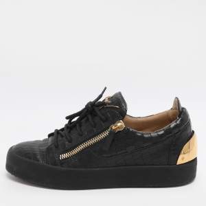 مملوكة مسبقًا Giuseppe Zanotti Frankie Size 41 Black Croc Embossed Leather Low Top Sneakers