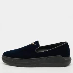 مملوكة مسبقًا Giuseppe Zanotti Conley Size 45 Navy Blue Velvet Slip On Sneakers
