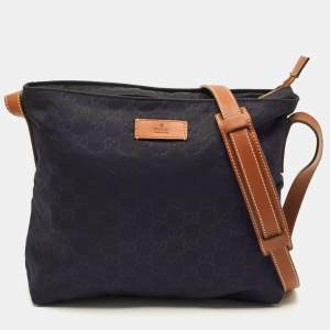 Pre Owned Gucci Navy Blue GG Nylon Messenger Bag