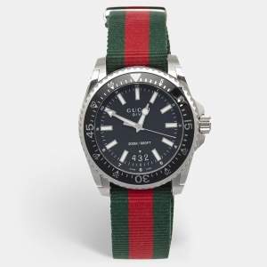 Gucci Black Stainless Steel Nylon Dive YA136206 Men's Wristwatch 45 mm
