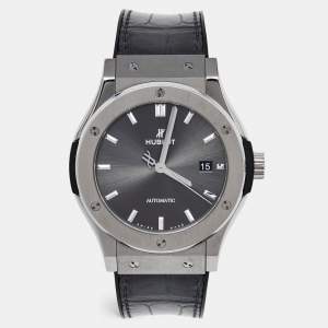 Hublot Grey Titanium Alligator Rubber Classis Fusion 542.NX.1171.RX Men's Wristwatch 42 mm