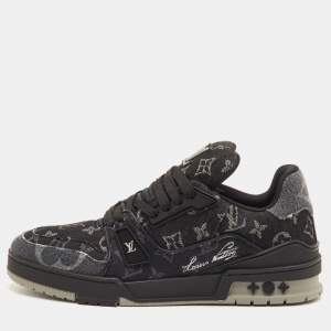 مملوكة مسبقًا حذاء رياضي لويس فيتون مدرب LV مقاس 41 دانيم مونوغرام أسود رباط 