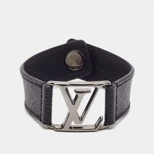  Louis Vuitton Monogram Eclipse Hockenheim Leather Gunmetal Tone Bracelet 21
