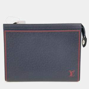 Louis Vuitton Taiga Pochette Voyage MM