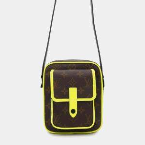 Louis Vuitton Christopher Wearable Wallet Black/Neon Yellow Monogram Macassar Canvas