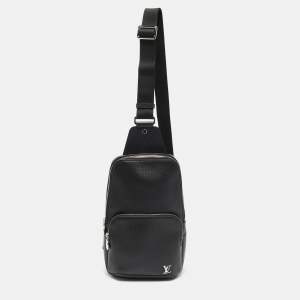 Pre Owned Louis Vuitton Black Taiga Leather Avenue Sling Bag
