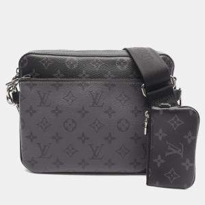مملوكة مسبقًا Louis Vuitton Trio Messenger Shoulder Bag In Monogram Eclipse Coated Canvas And Leather Black Gray