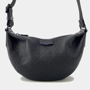 مملوكة مسبقًا Louis Vuitton Hammock Bag Noir Monogram Shadow Size Pm