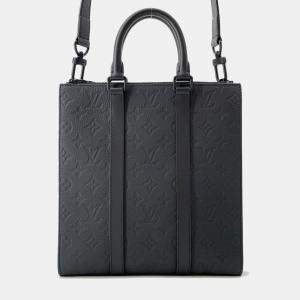 مملوكة مسبقًا Louis Vuitton Sac Plat Black Monogram Taurillon
