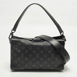 مملوكة مسبقًا Louis Vuitton Soul Trunk East West Monogram Eclipse Canvas Shoulder Bag