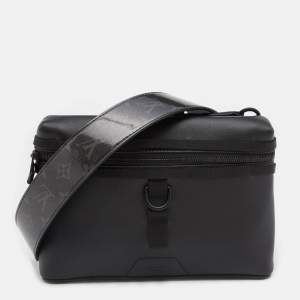 Pre Owned حقيبة لوي فيتون جلد أسود ومونوغرام إكليبس جليس إصدار محدود PM 