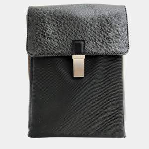 Louis Vuitton Black Taiga Saratov PM Messenger Bag