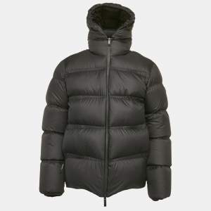 مملوكة مسبقًا Moncler Black Nylon Puffer Down Masac Jacket L