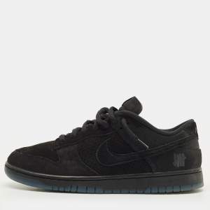 مملوكة مسبقًا Nike Dunk SP Undefeated 5 On It Black Size 45 Black Suede and Canvas Low Top Sneakers