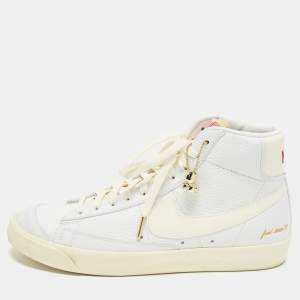 مملوكة مسبقًا Nike Blazer Mid sacai Size 45 Cream/White Leather High Top Sneakers