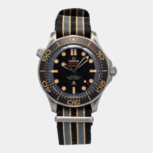 Omega Seamaster 210.92.42.20.01.001 Automatic Black Titanium Men's Wristwatch 42 mm