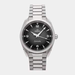 مملوكة مسبقًا ساعة أوميغا سيماستر ريلماستر 235.10.38.20.06.001 مستخدمة