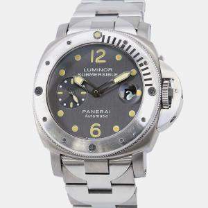 Panerai Grey Stainless Steel Luminor Submersible PAM00106 Automatic Men's Wristwatch 44 mm