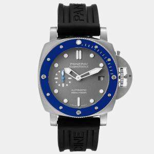 Panerai Grey Stainless Steel Luminor Submersible PAM00959 Automatic Men's Wristwatch 42 mm