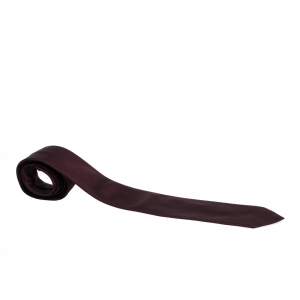 Pre Owned Salvatore Ferragamo Burgundy Textured Classic Silk Tie