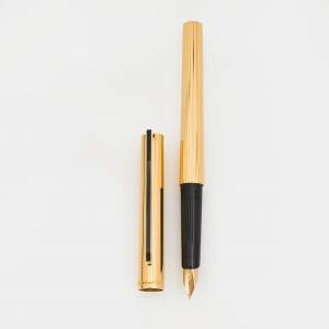 S.T. Dupont Gold Plated Silver Classique Fountain Pen
