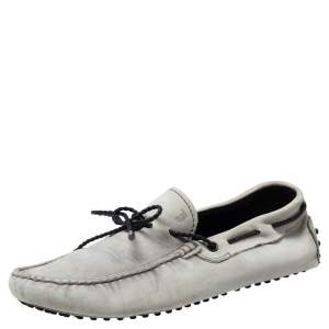 Pre Owned حذاء لوفرز تودز سليب أون فيونكة جلد رمادي مقاس 43