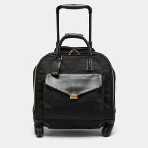 مملوكة مسبقًا TUMI Soma Larkin Black Nylon 4 Wheeled Compact Luggage
