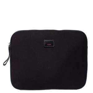 Pre Owned Tumi Black Neoprene Laptop Cover