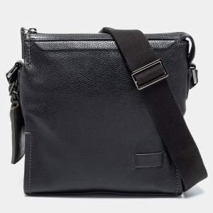 TUMI Black Leather Harrison Scott Messenger Bag
