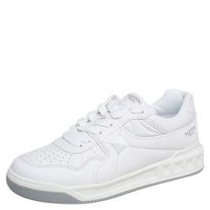 Pre Owned Valentino White Leather One Stud Low Top Sneakes Size 43