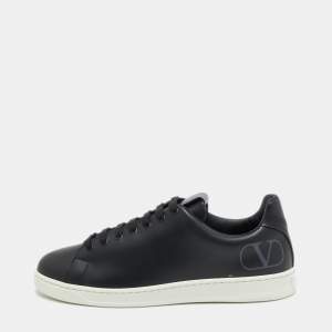 Valentino Black Leather Low Top Sneakers  Size 42.5