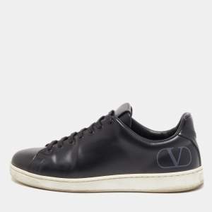 Valentino Black Leather V Logo Low Top Sneakers Size 42