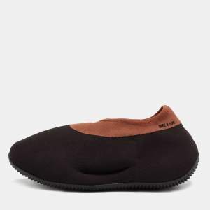Pre Owned Yeezy x Adidas Brown Knit Fabric RNR Stone Carbon Sneakers Size 43 1/3