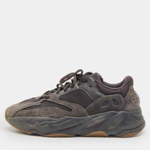 Yeezy x Adidas Black Mesh and Suede Boost 700 Utility Black Sneakers Size 41 1/3