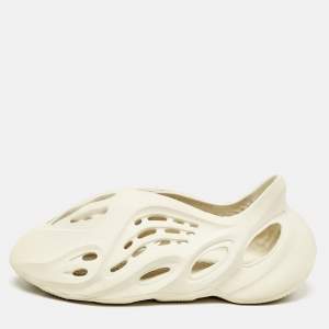 Yeezy x Adidas Off-White Rubber Foam RNNR Sand Sneakers Size 42
