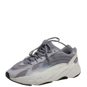 Pre Owned Yeezy x adidas Grey/White Cotton Knit And Nubuck Boost 700 V2 Static Sneakers Size 44