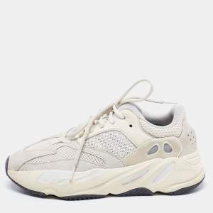 Pre Owned Yeezy x Adidas Off-White Leather, Suede and Mesh 700 Analog Sneakers Size 40 2/3